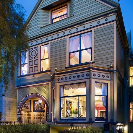 Noe'S Nest Bed And Breakfast